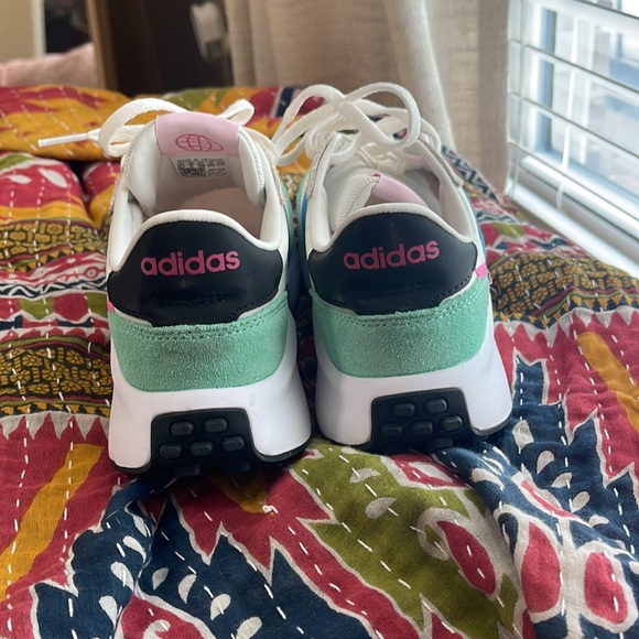 Adidas flat sneaker - Picture 6 of 6